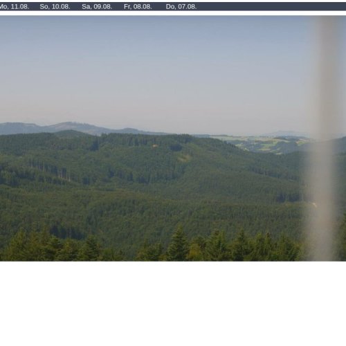 Lichtenberg Observation Tower: Attersee-Attergau Live Mountain Views