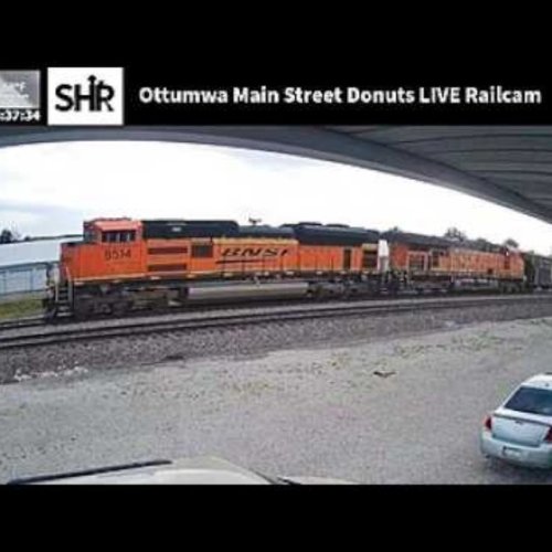 Ottumwa Main Street Donuts BNSF Railcam