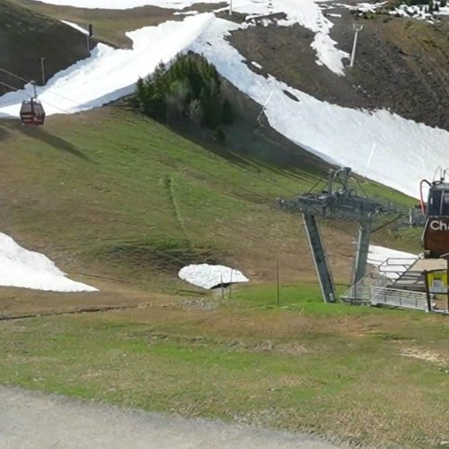 Chamrousse Le Recoin Live Webcam: Alpine Ski Resort Views