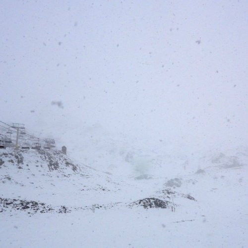 Luz Ardiden Caperette Live Cam - Skiing in the French Pyrenees 🏂