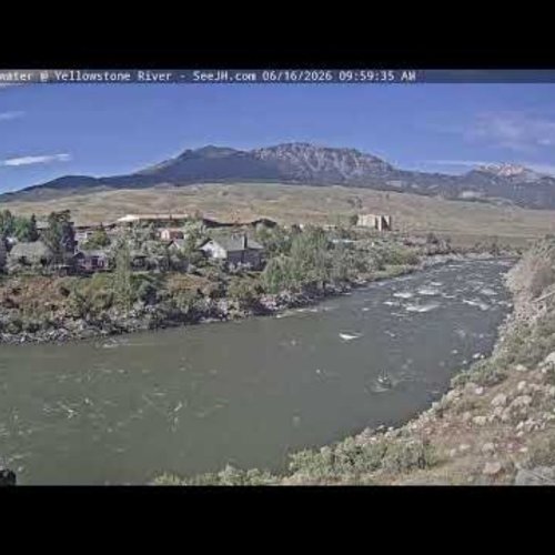 Gardiner, Montana: A Scenic View of the Yellowstone River