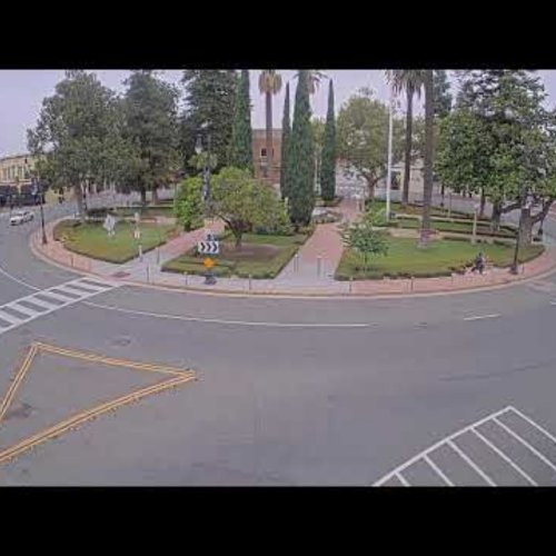 Orange Plaza Circle Roundabout Live View