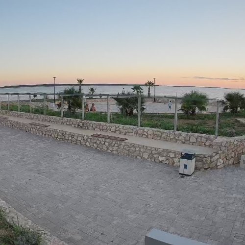Mandre Summer Stage Live Webcam: Velika Điga, Pag Island